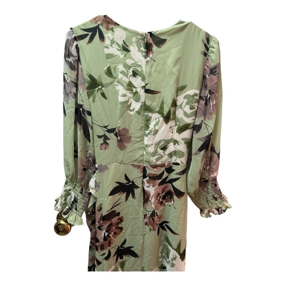 Taylor Size 6 Wedding Guest Dress for Summer - Picture 2 of 3